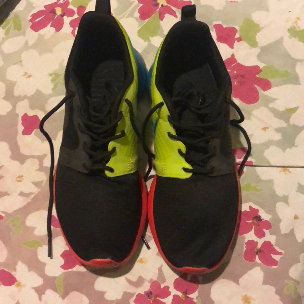Neon colors & black Nike sneaker women size 5